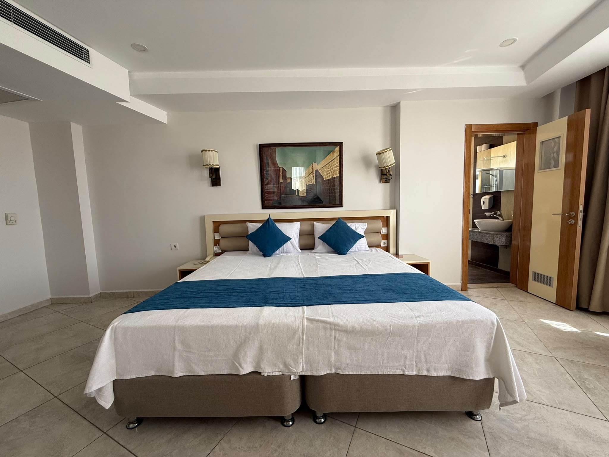 GÜNEYDOĞU ANADOLU TURU - Midyat Akitu Hotel