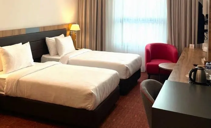 ÇANAKKALE & ESKİŞEHİR TURU - Ramada By Wyndham Karacabey Konaklama
